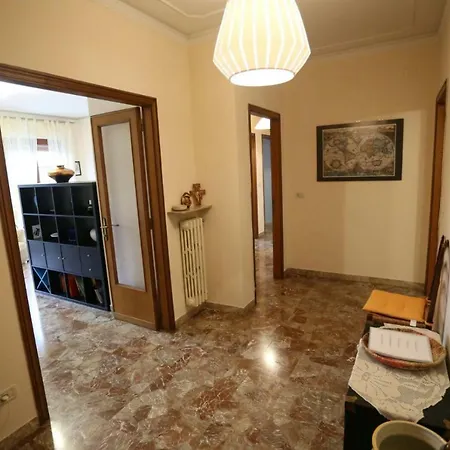 Ampio App. Per Famiglie E Gruppi Perugia
