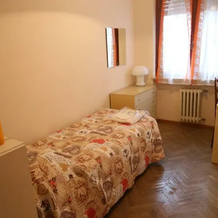 Ampio App. Per Famiglie E Gruppi Perugia